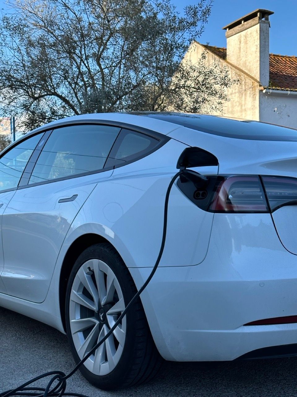 Tesla Model 3 SR+ - 21.000 Km depois e sem carregar em casa